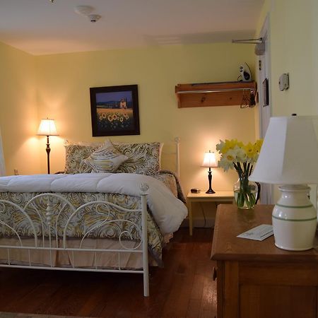 Wilmot The New Hampshire Mountain Inn מראה חיצוני תמונה